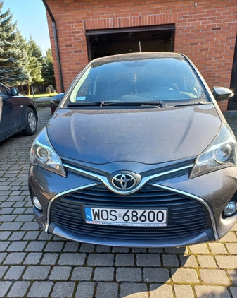 Toyota Yaris cena 44500 przebieg: 97500, rok produkcji 2016 z Ćmielów małe 67